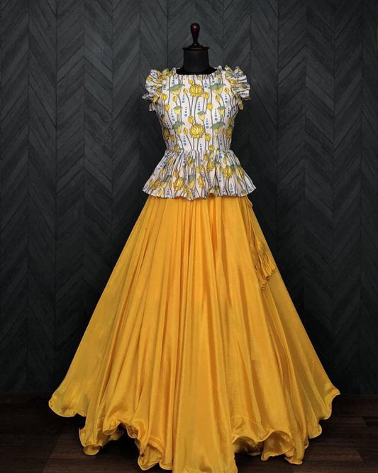 YELLOW PLAIN CHINNON LEHENGA WITH DESIGNER KALAMKARI PRINT BLOUSE