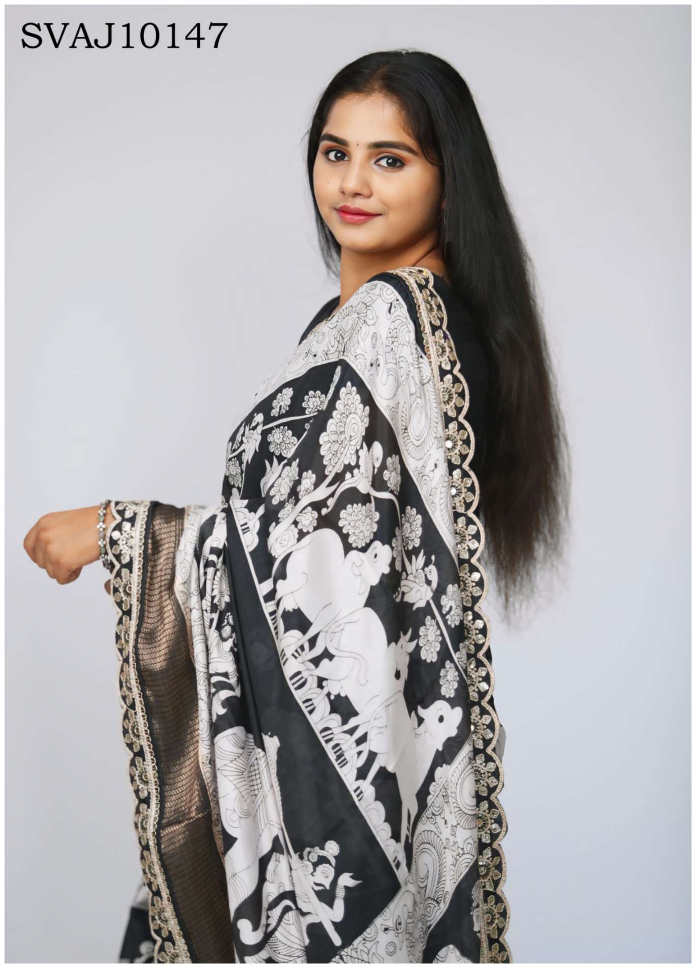 Pure Dola Silk Saree: Timeless Beauty